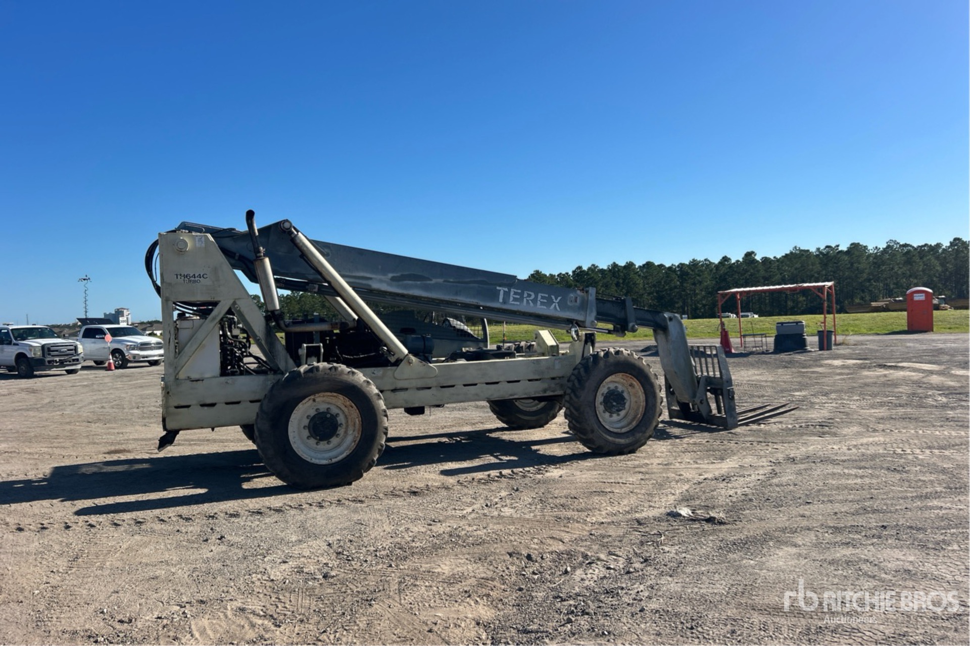 2005 Terex TH644C