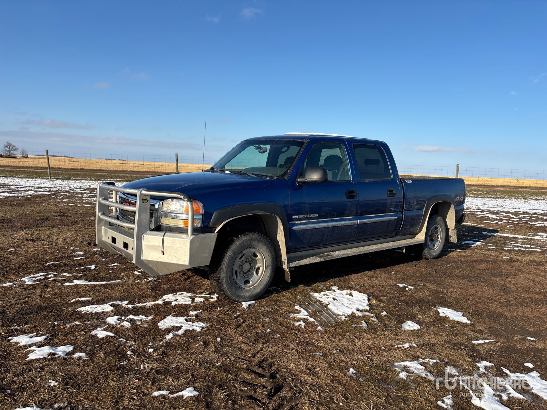 Photo of 2004 GMC SIERRA 2500