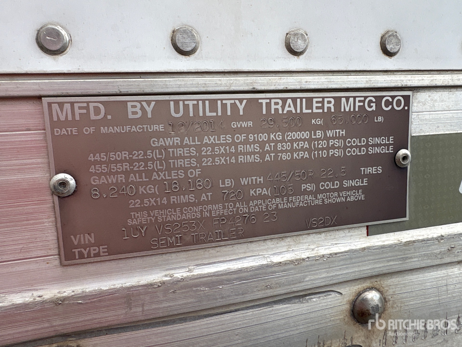 2015 Utility VS2DX