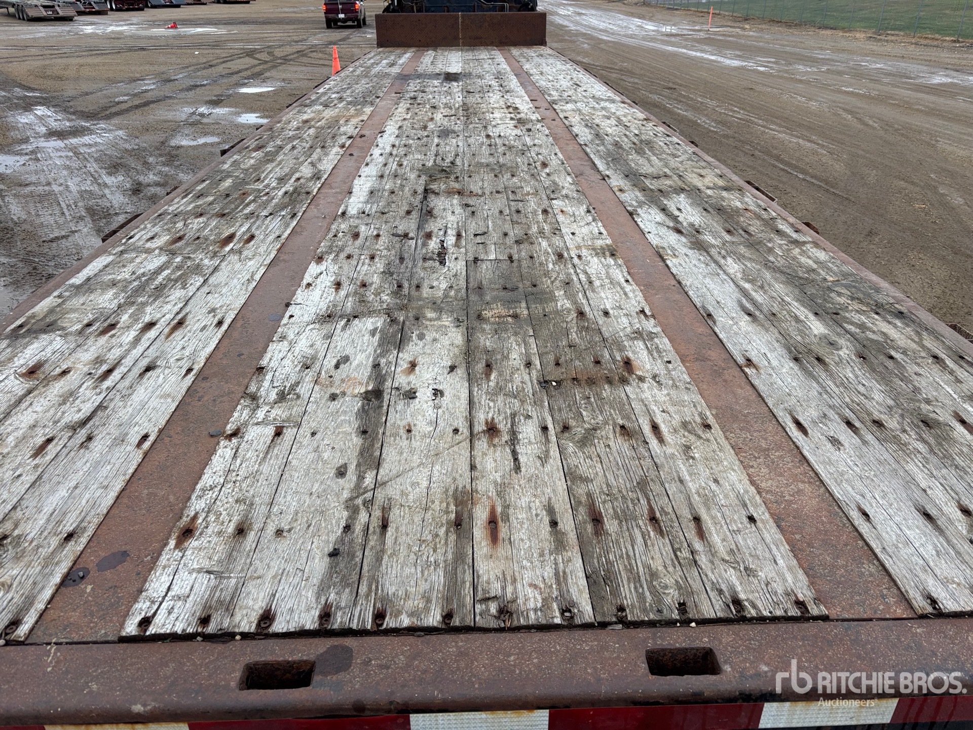 2010 Load King  53 FT TRI/A