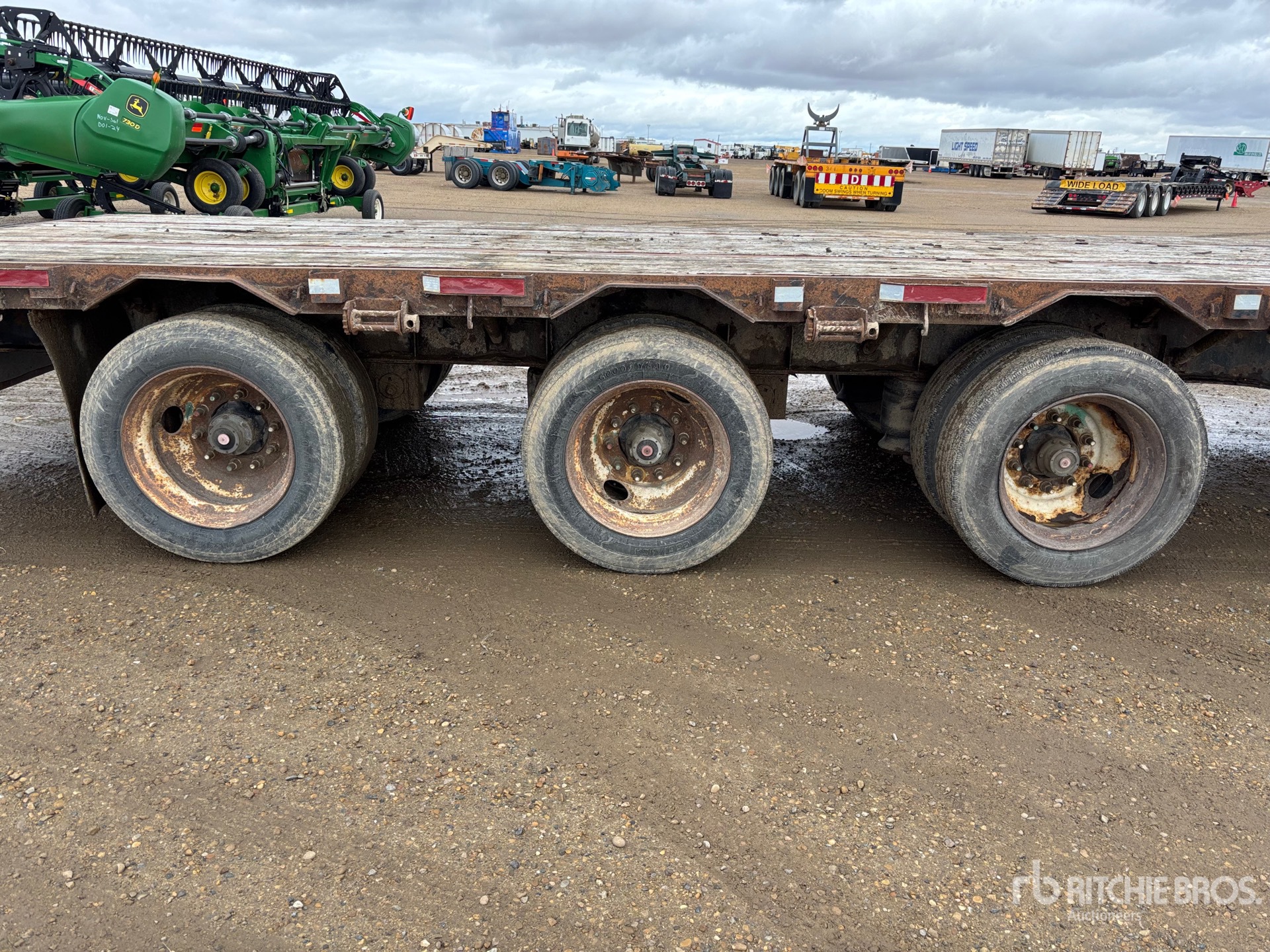 2010 Load King  53 FT TRI/A