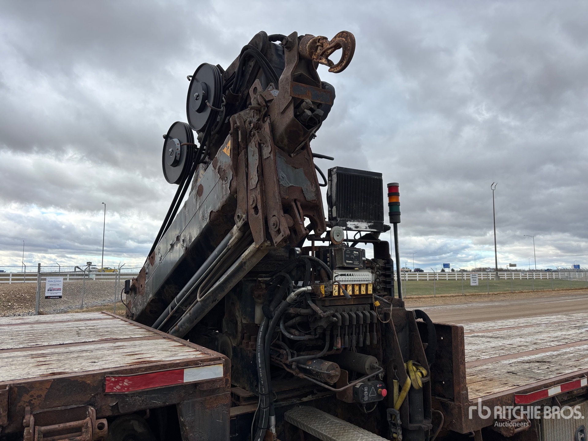 2010 Load King  53 FT TRI/A