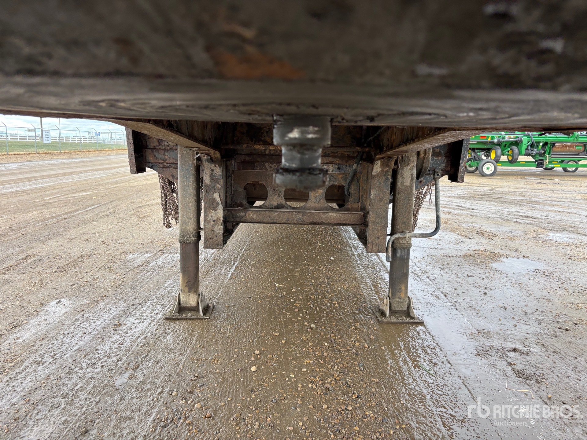 2010 Load King  53 FT TRI/A