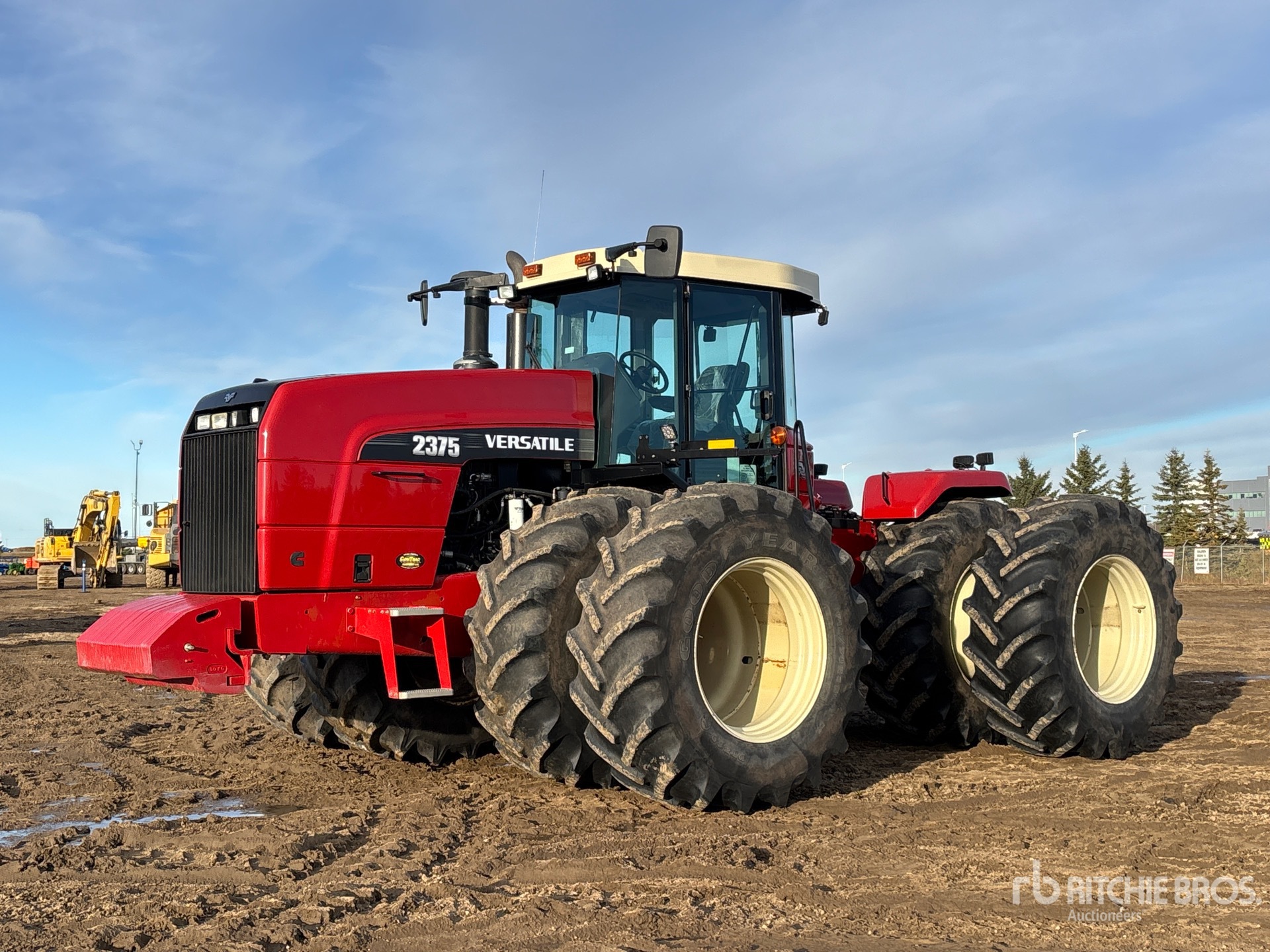 2013 Versatile 2375