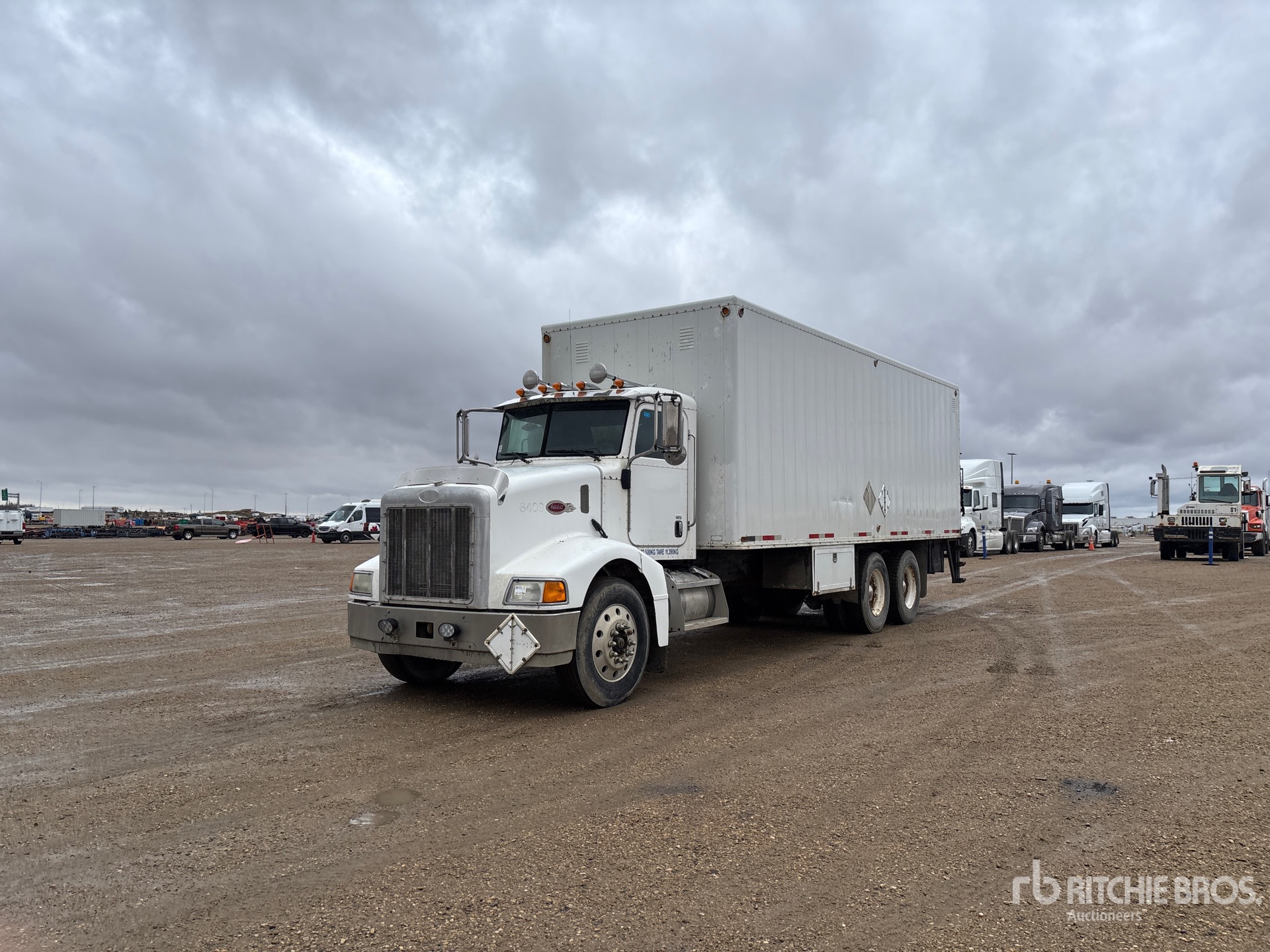 2005 Peterbilt 385