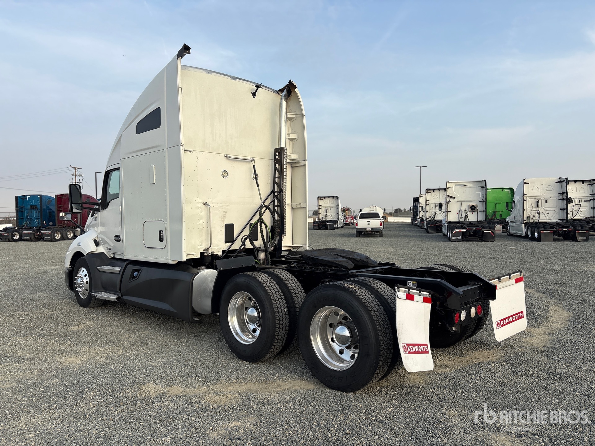 2022 Kenworth T680