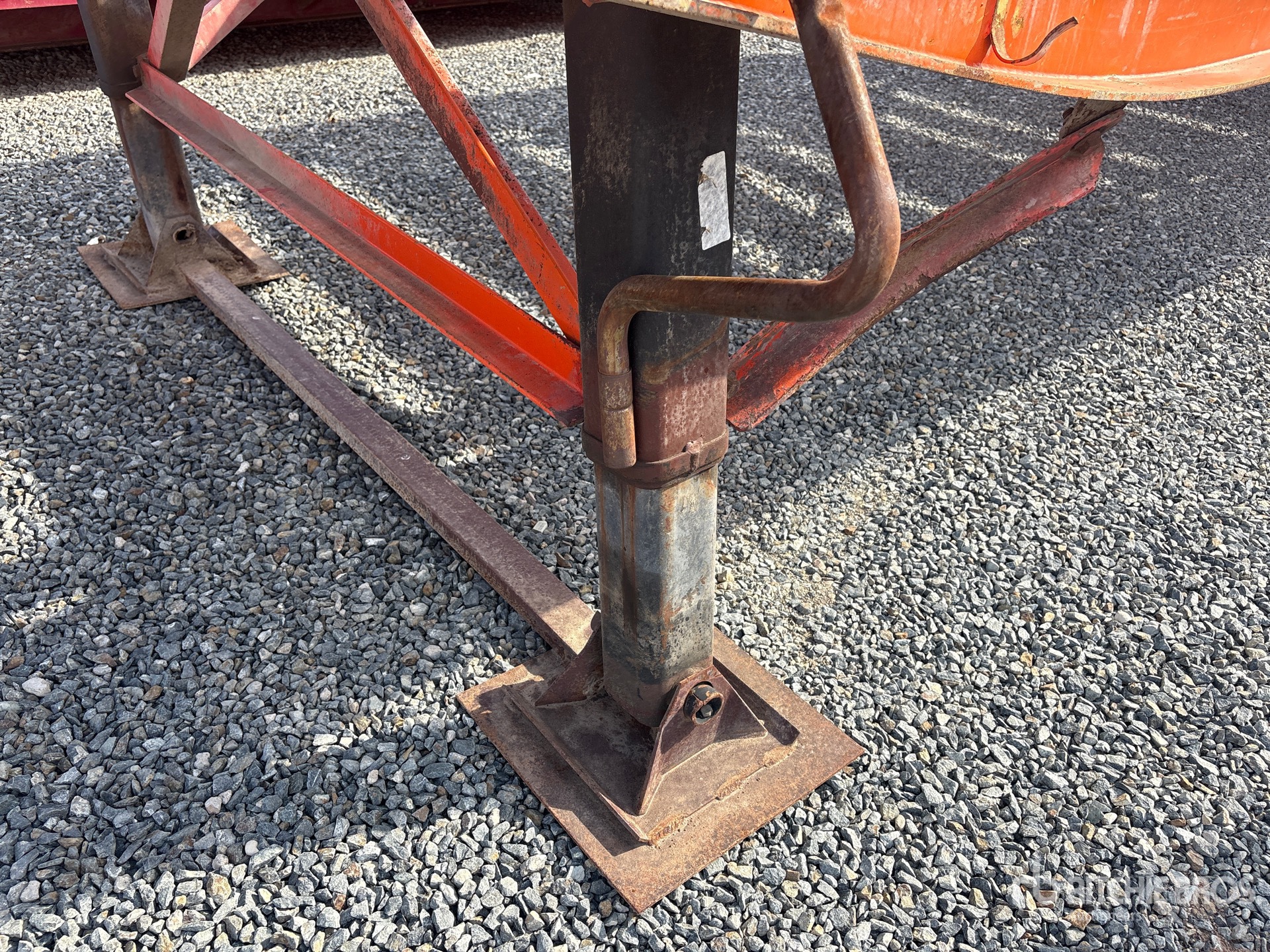 2010 Viking 47 FT T/A SPREAD AXLE
