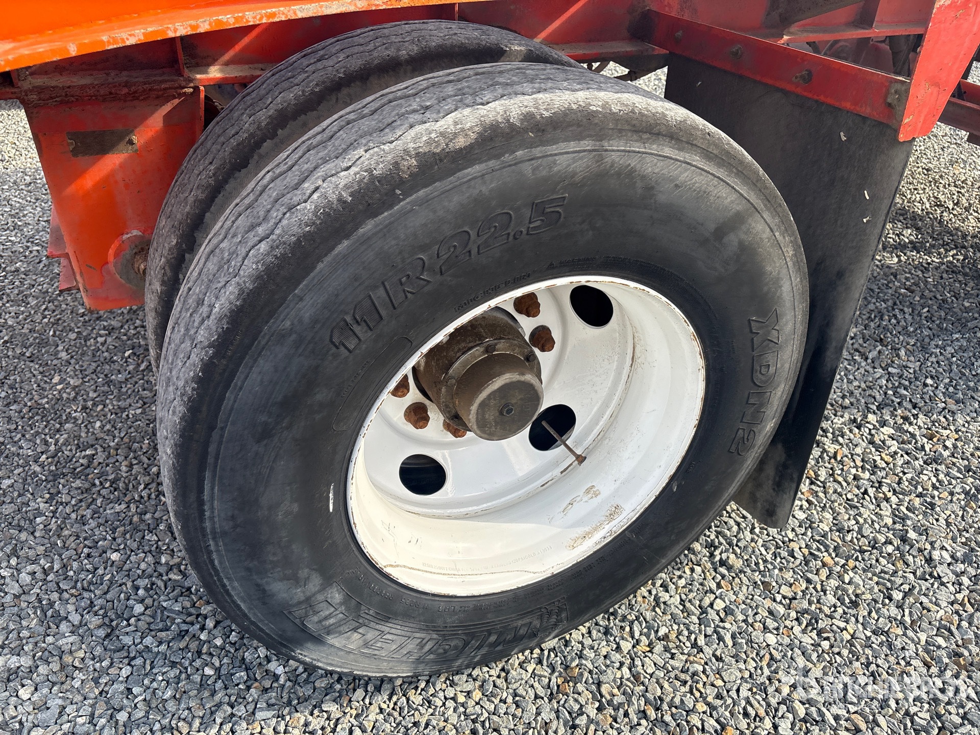 2010 Viking 47 FT T/A SPREAD AXLE