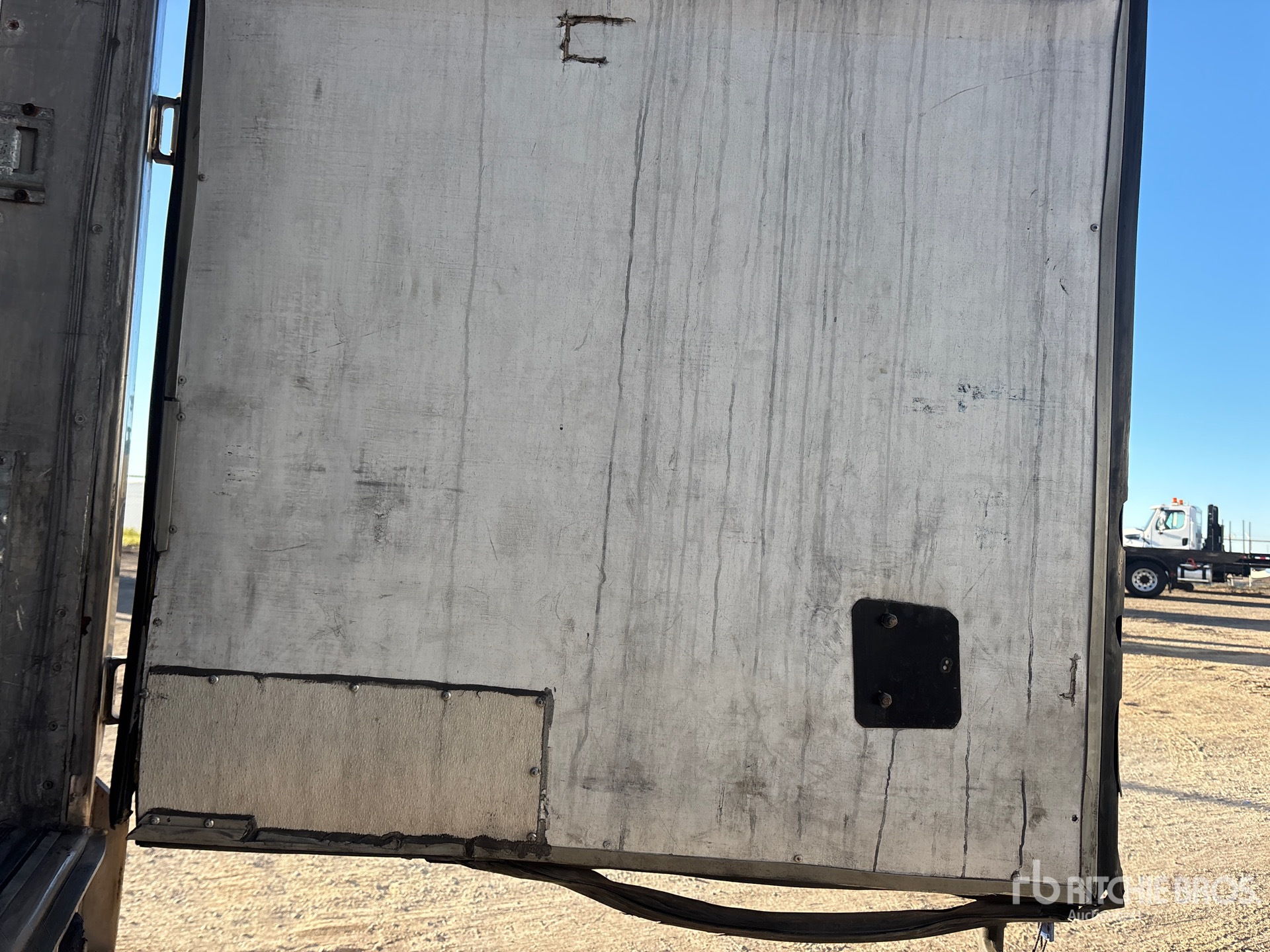 2013 Wabash 53 ft x 102 in T/A