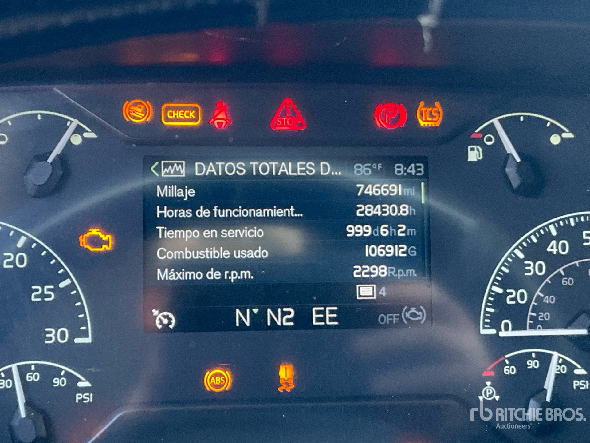 2022 Volvo VNL64T