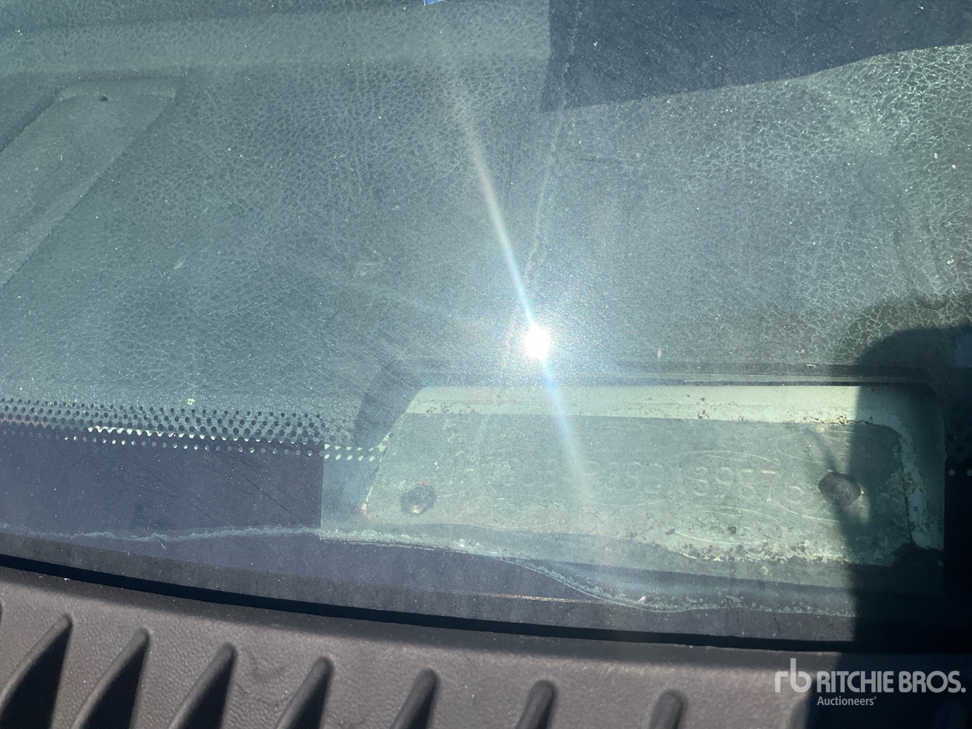 Photo of 2009 Ford E-350
