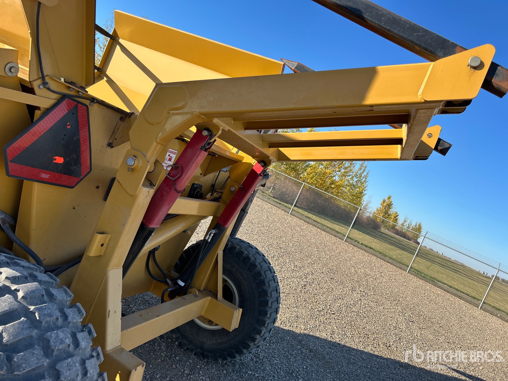 2016 Bale King 5100TR