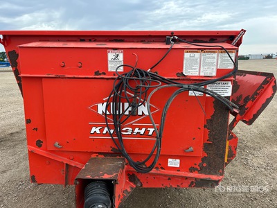 v2 Chassis - Spreader with