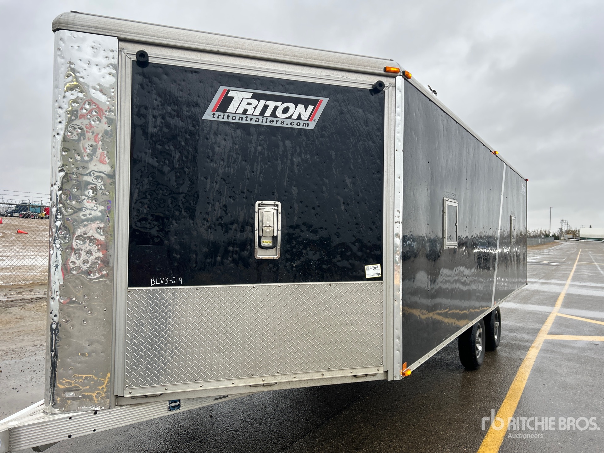 2012 Triton PRT228EB