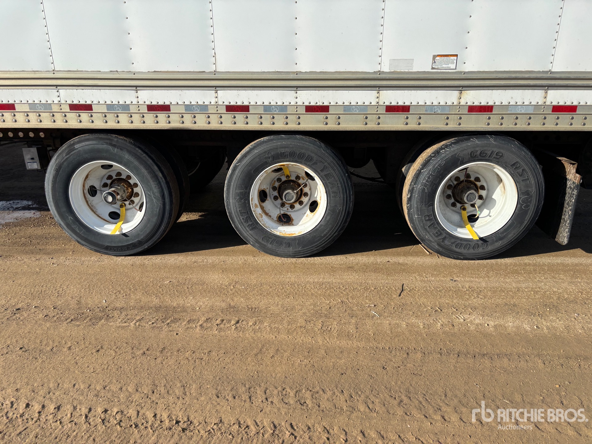 2014 Great Dane 53 FT X 102 IN TRI/A MULTI -TEMP