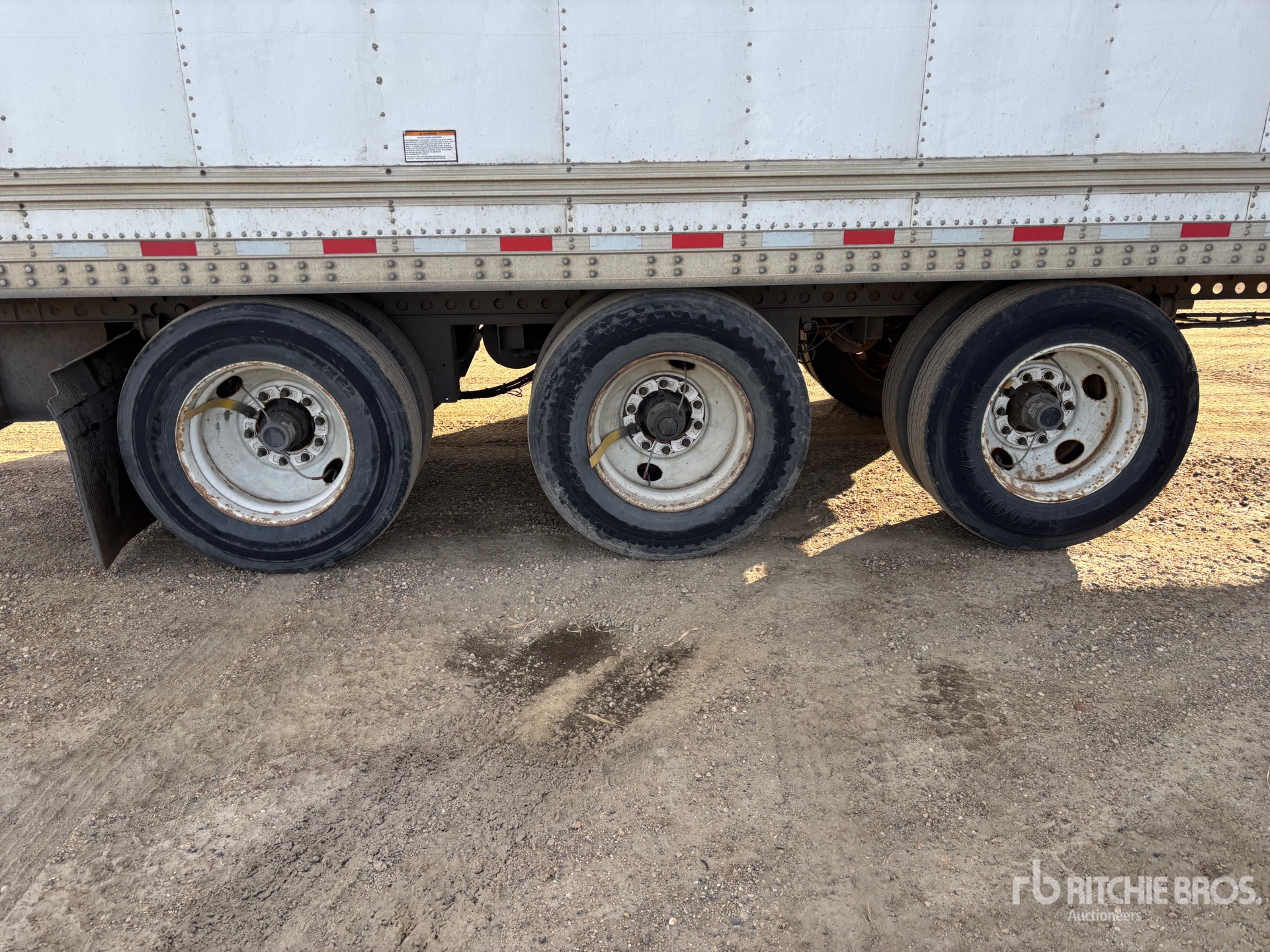 2014 Great Dane 53 FT X 102 IN TRI/A MULTI -TEMP