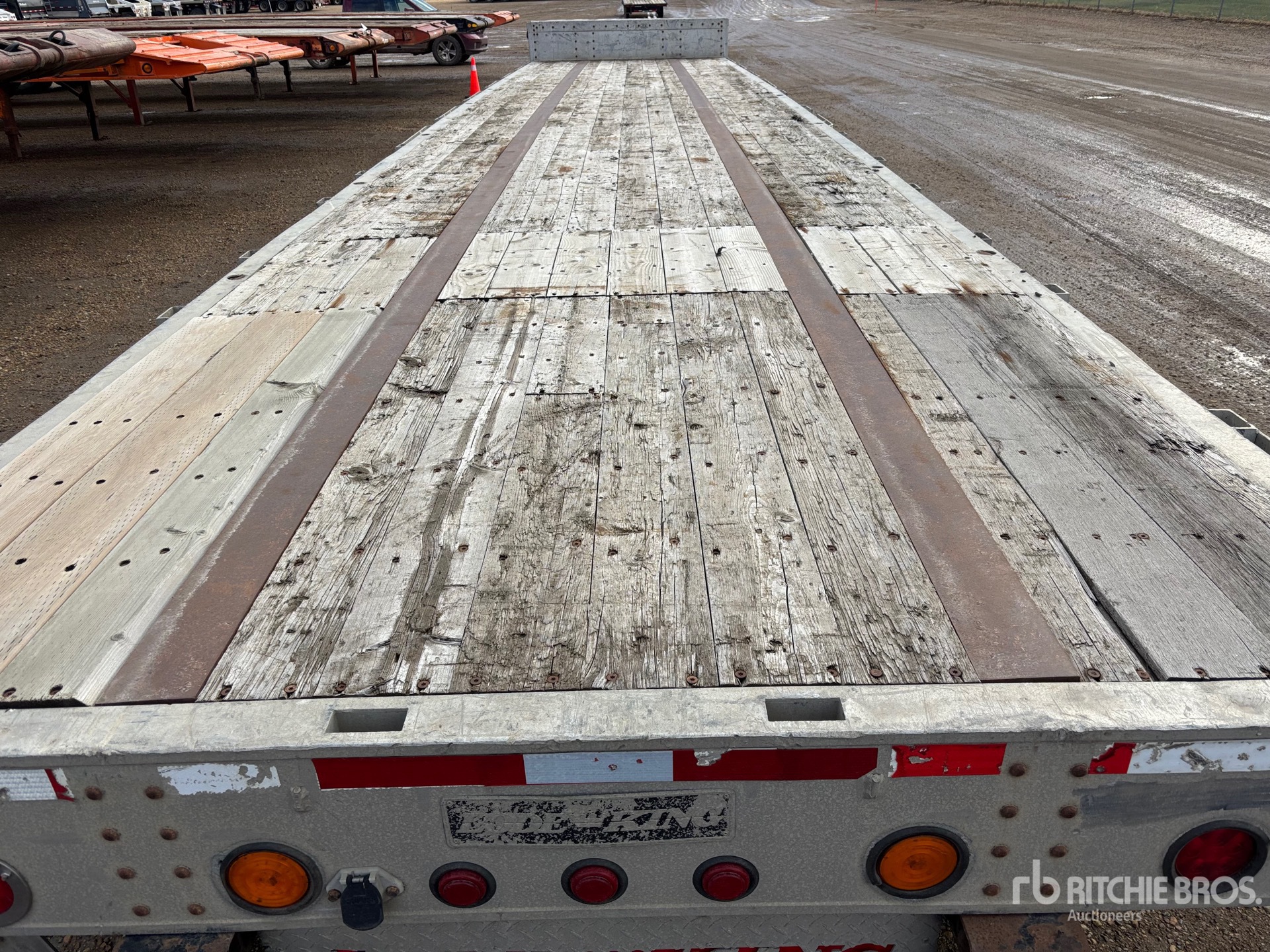 2007 Load King  53 FT TRI/A