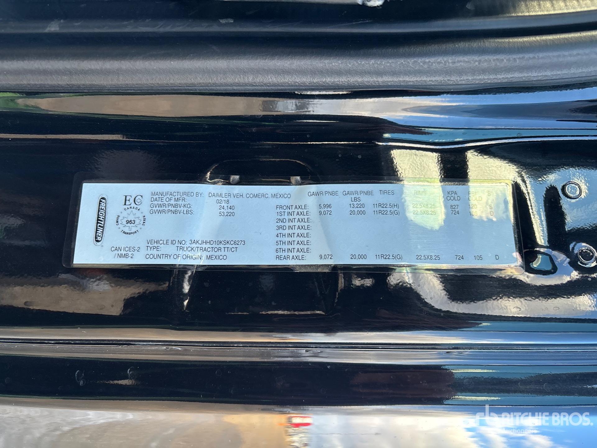 2019 Freightliner CASCADIA 126