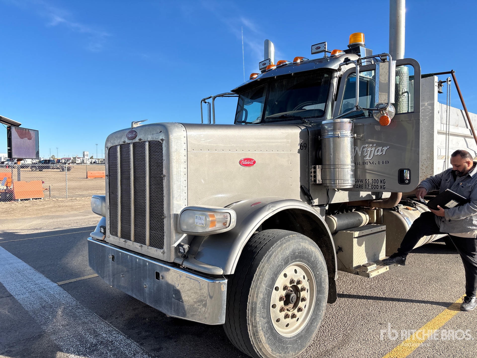 2012 Peterbilt 388
