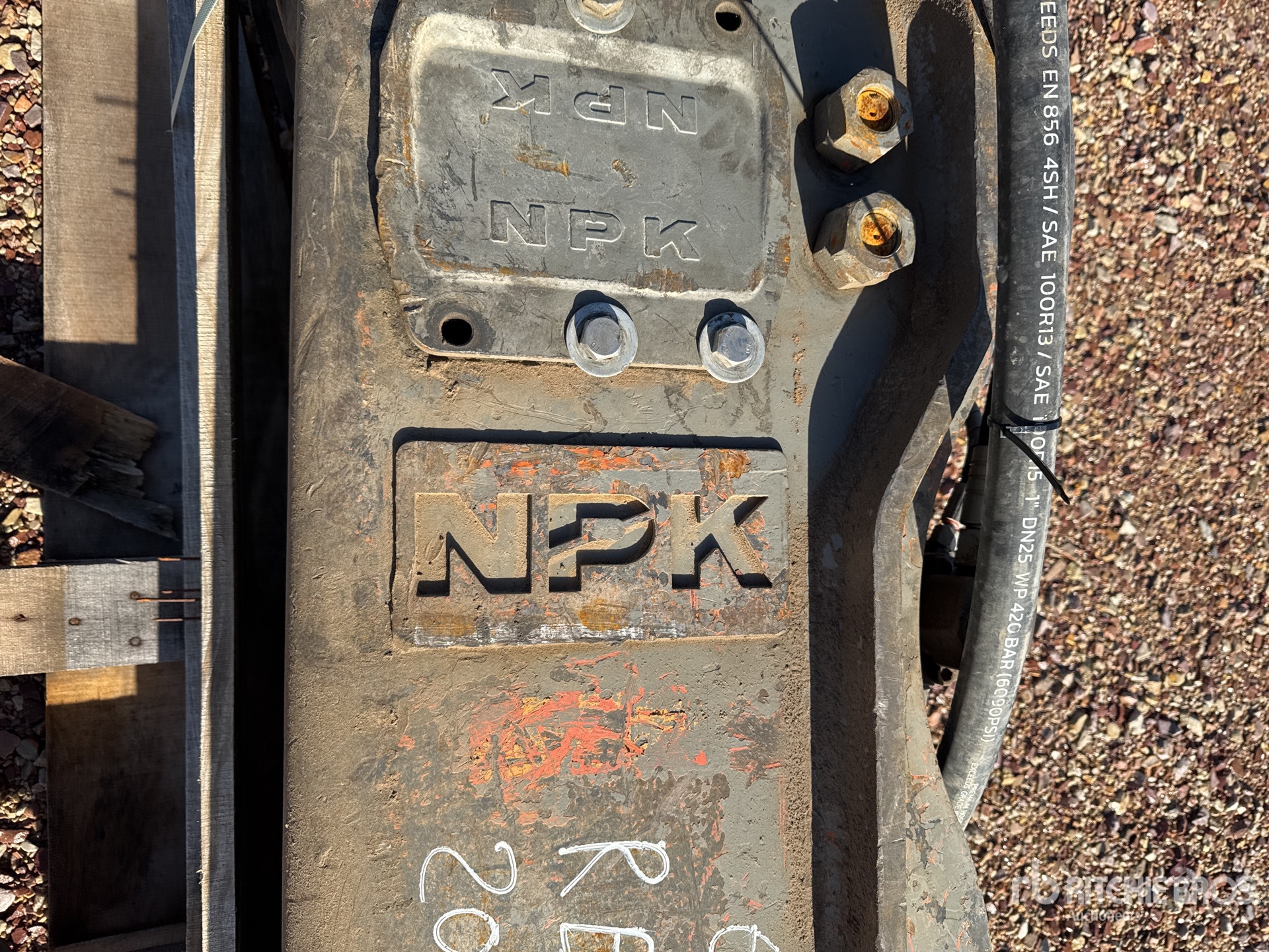 NPK MARTEAU HYDRAULIQUE
