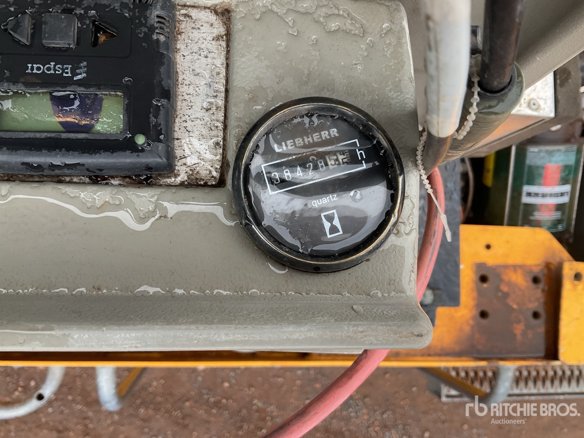Liebherr A944CHD