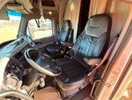 Cab with Seats/armrests