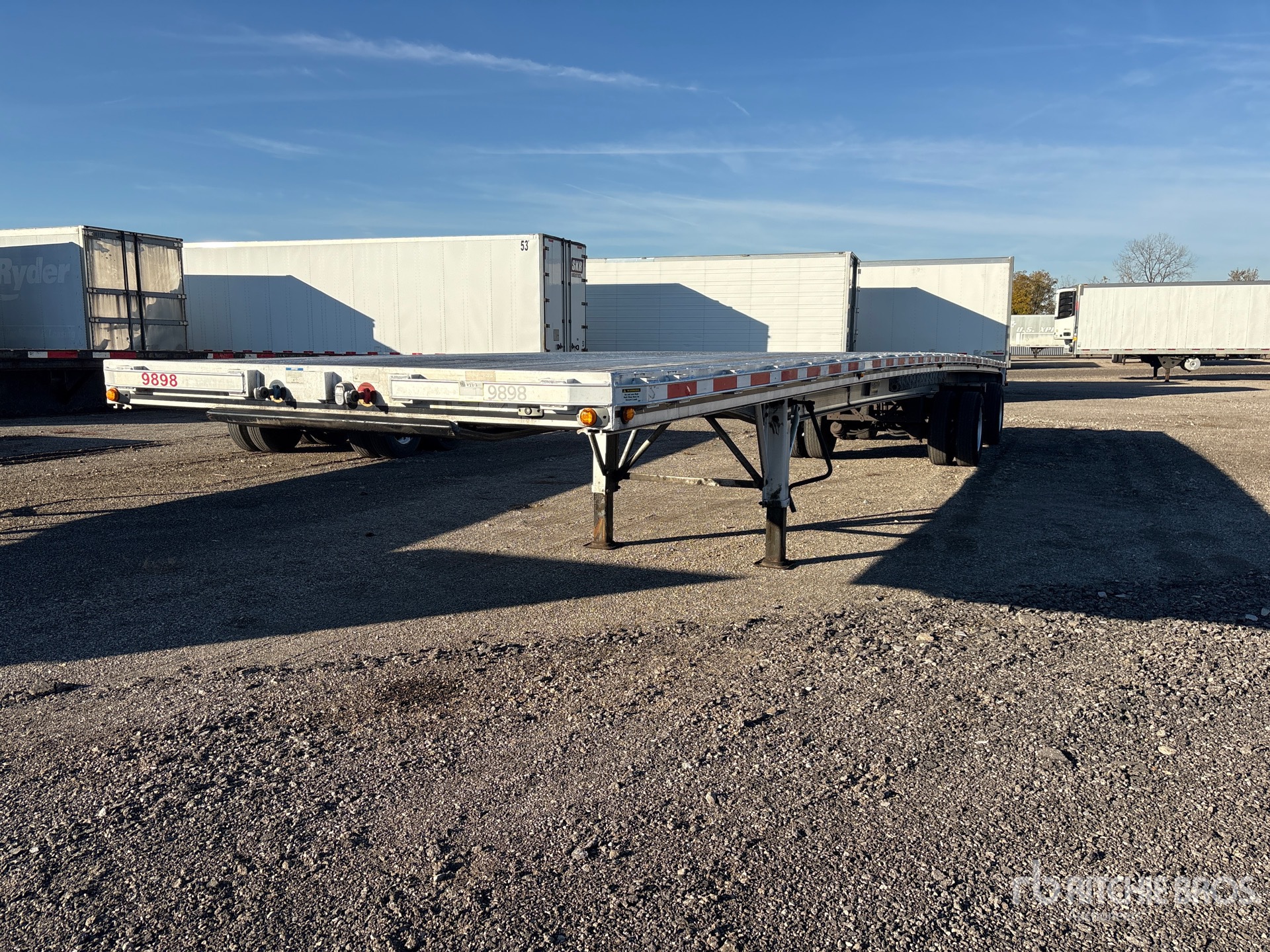 2018 East 48 ft T/A
