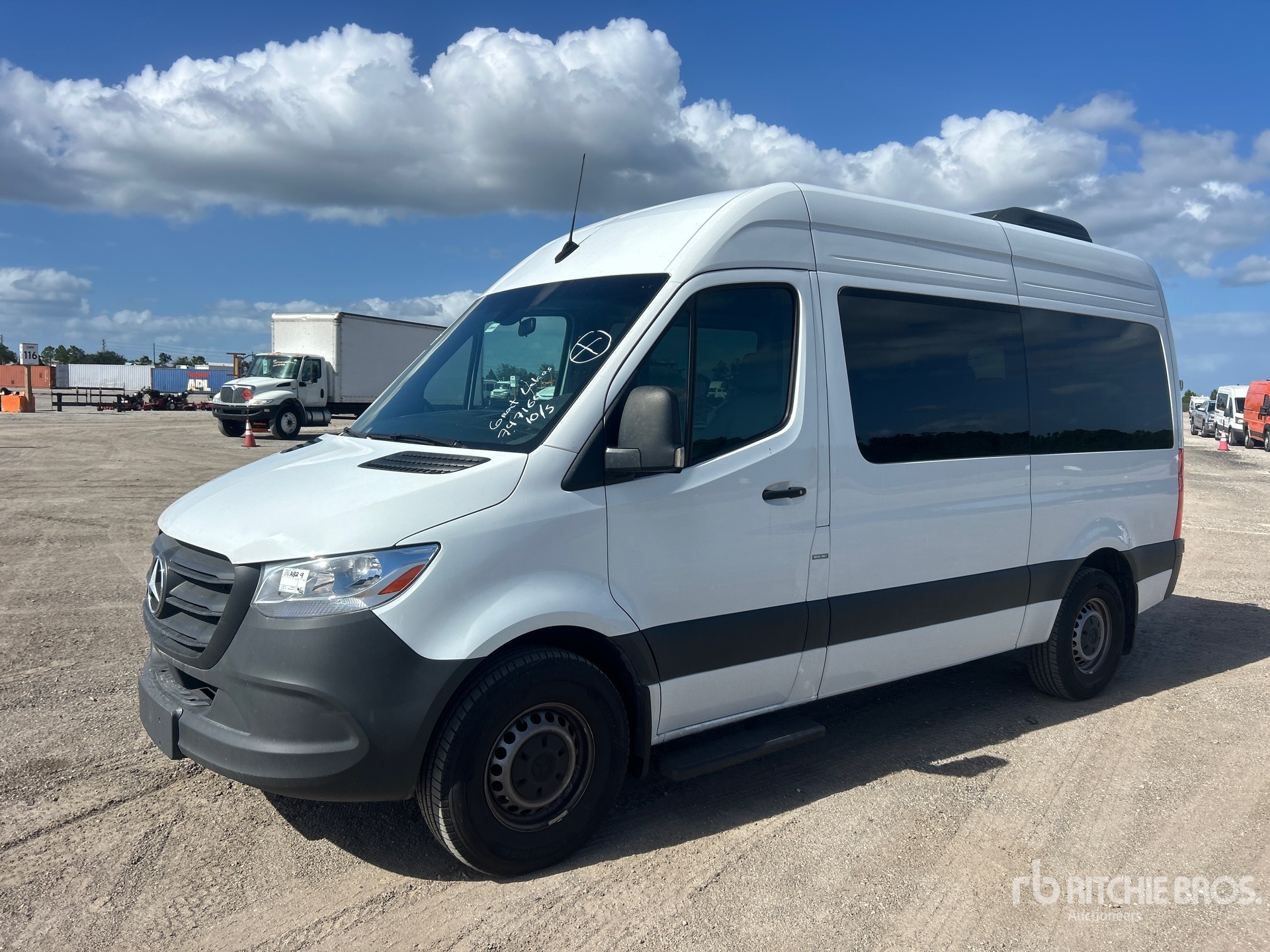 2024 Mercedes-Benz SPRINTER 2500