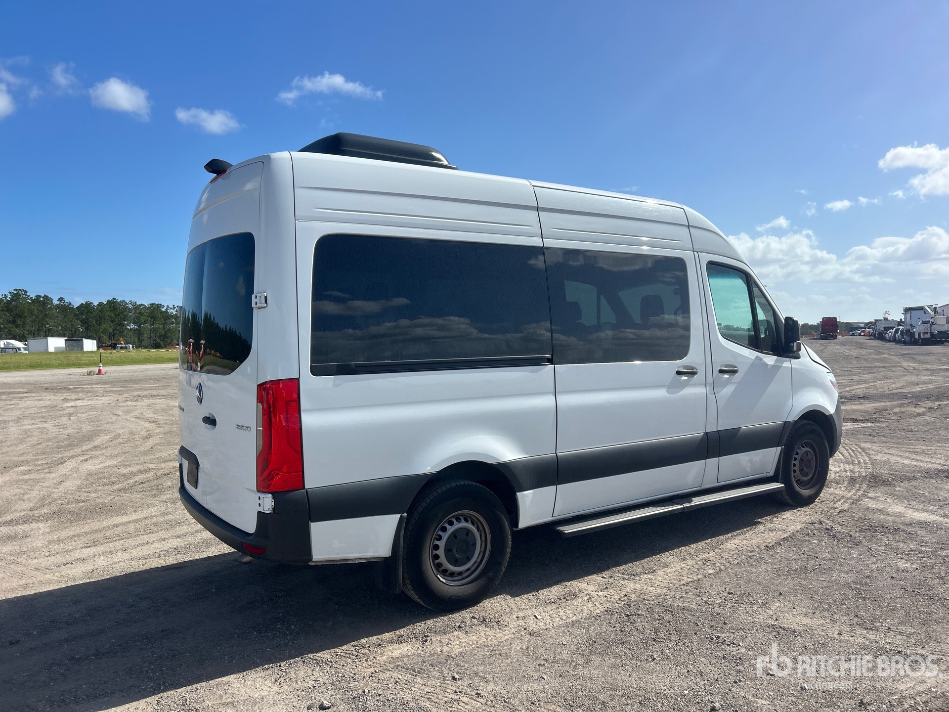 2024 Mercedes-Benz SPRINTER 2500