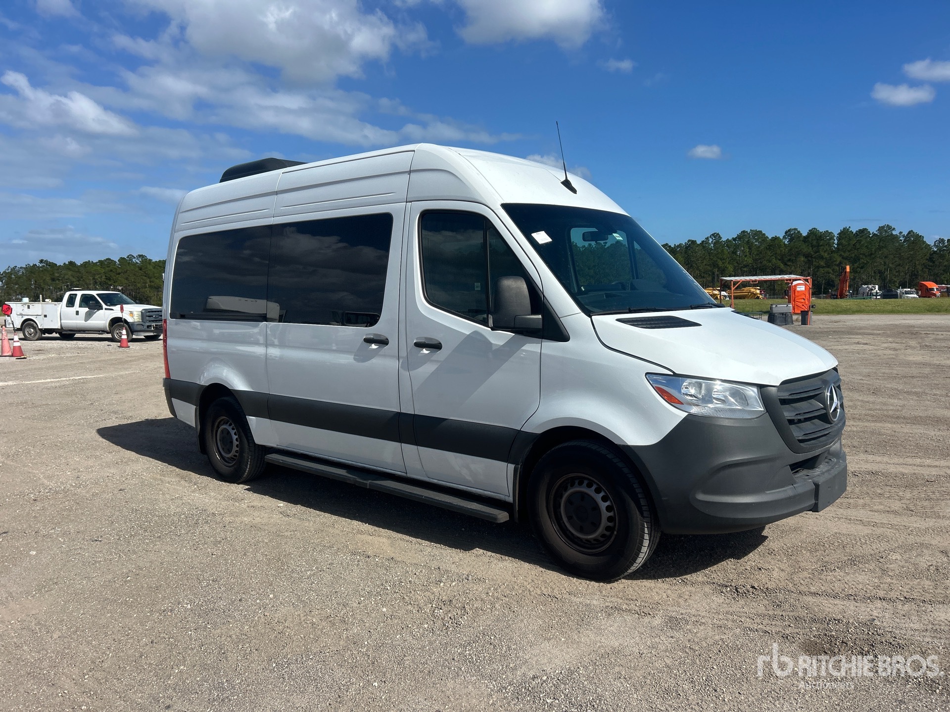 2024 Mercedes-Benz SPRINTER 2500