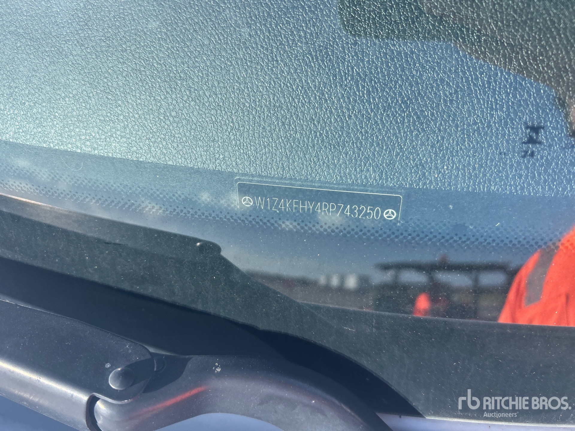 2024 Mercedes-Benz SPRINTER 2500