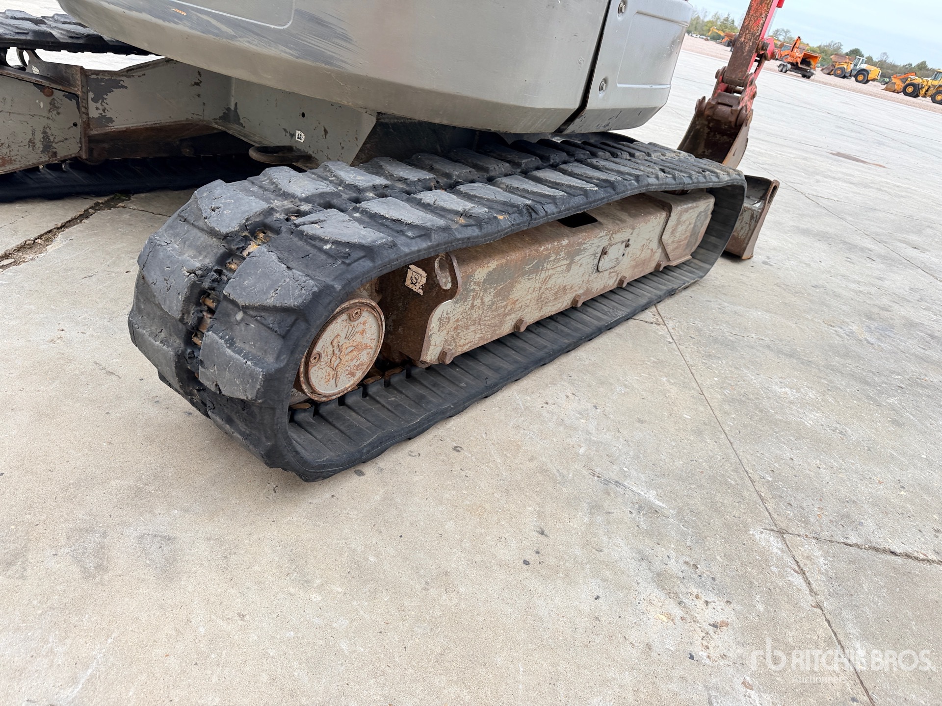 2014 Bobcat E50EM