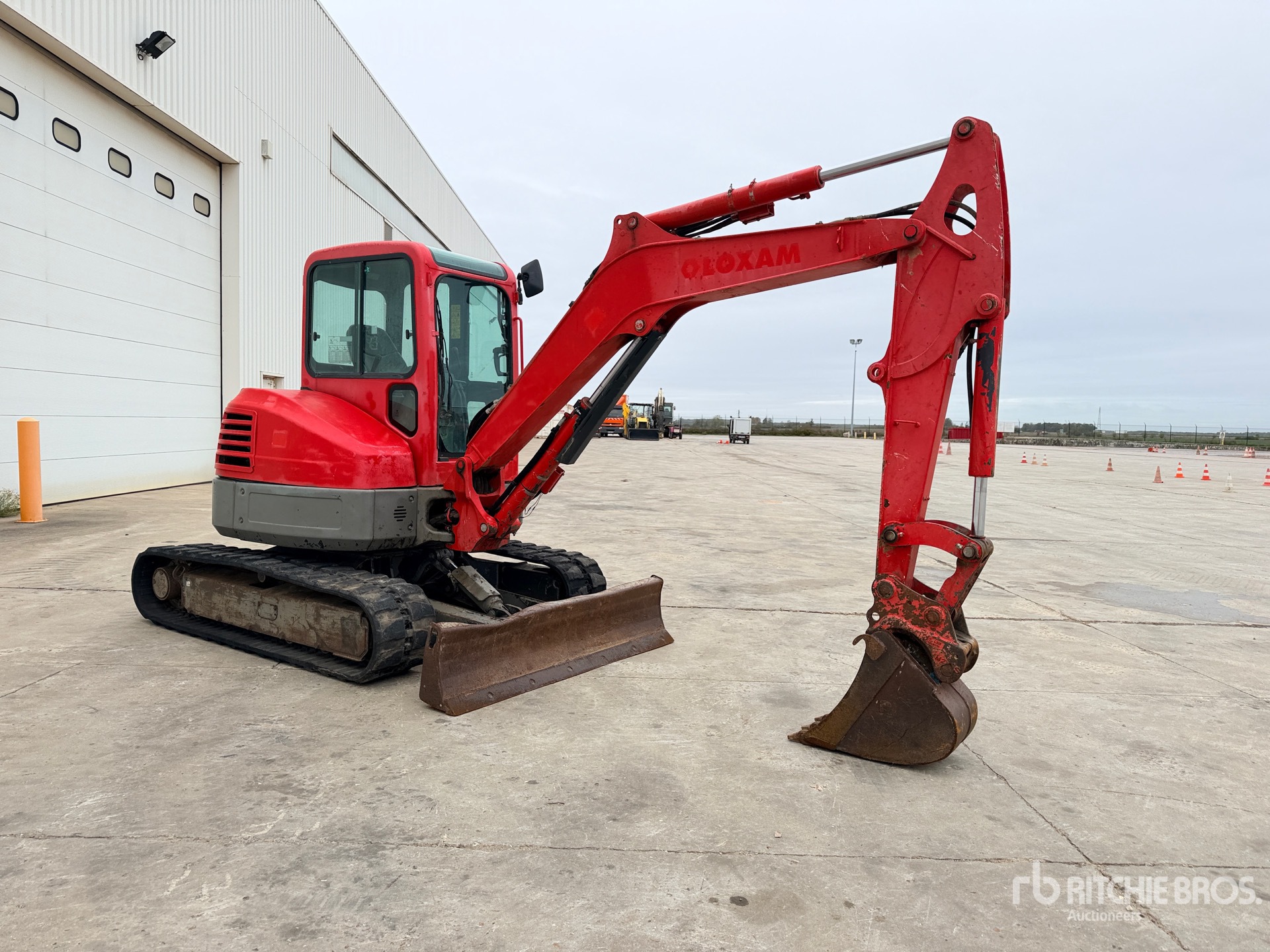 2014 Bobcat E50EM