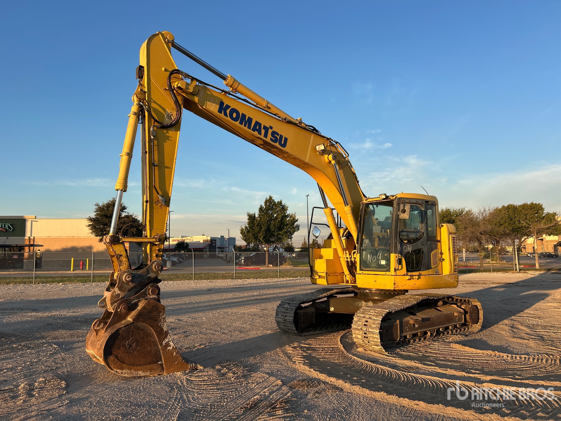 2014 Komatsu PC228US-10