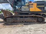 Undercarriage with Left Roller Frame