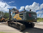 Excavator General Appearance* with Image, coin arrière gauche