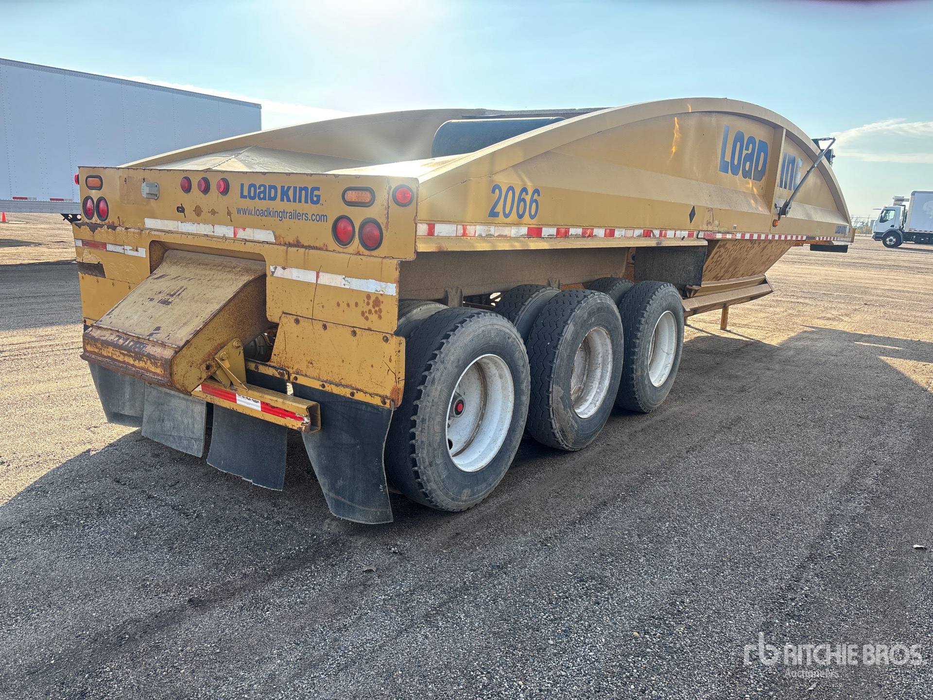 2004 Load King 15 ft Tri/A