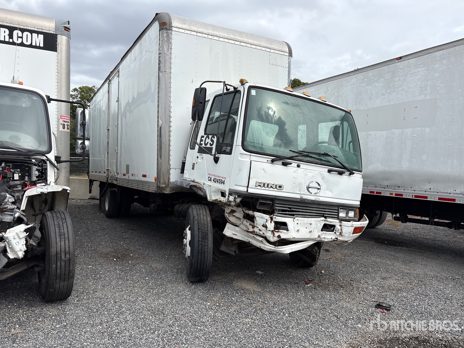 2004 Hino FE2620