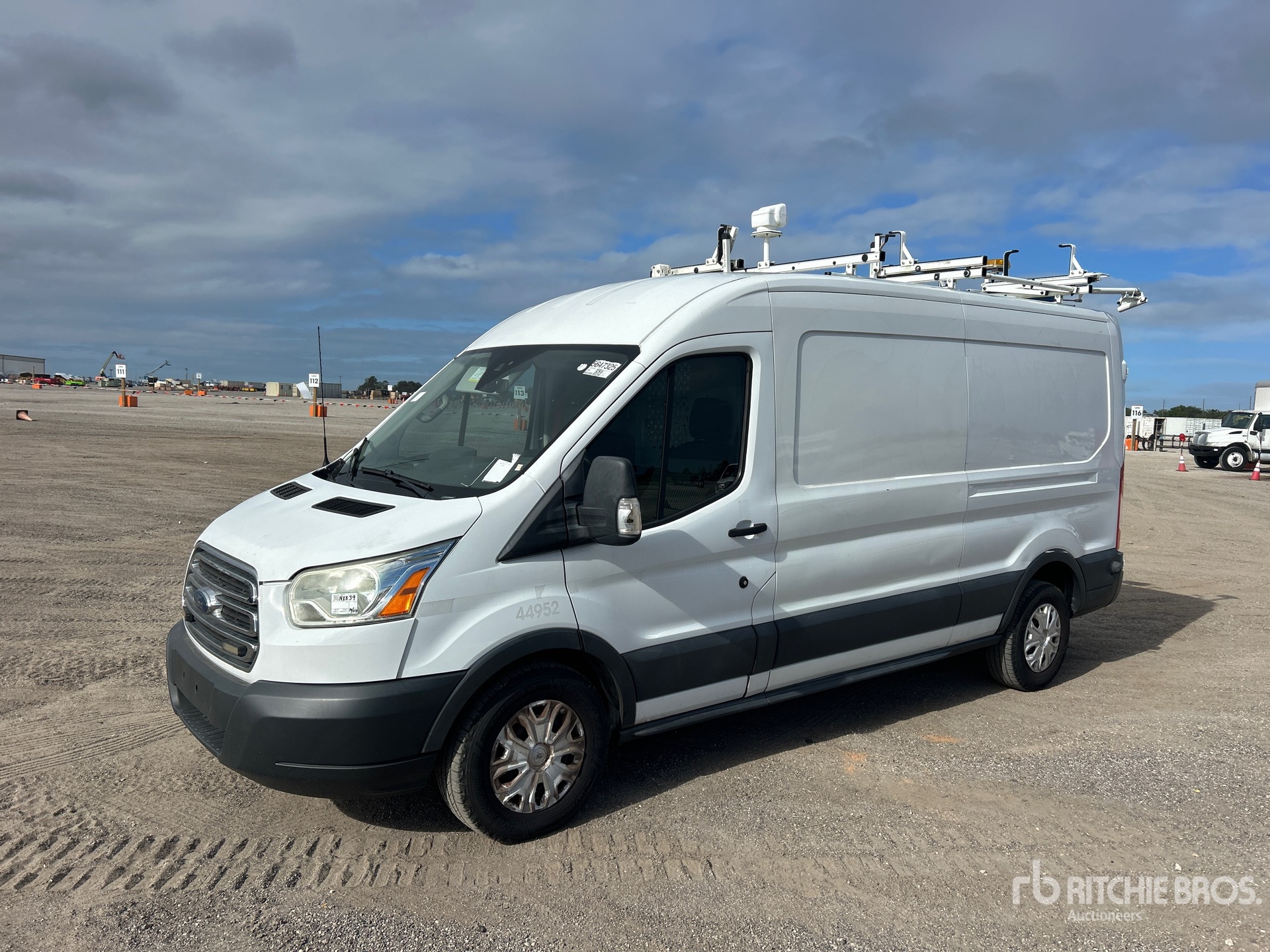 2016 Ford TRANSIT 250