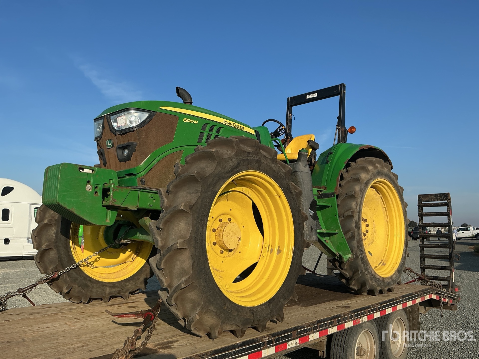 2020 John Deere 6120M