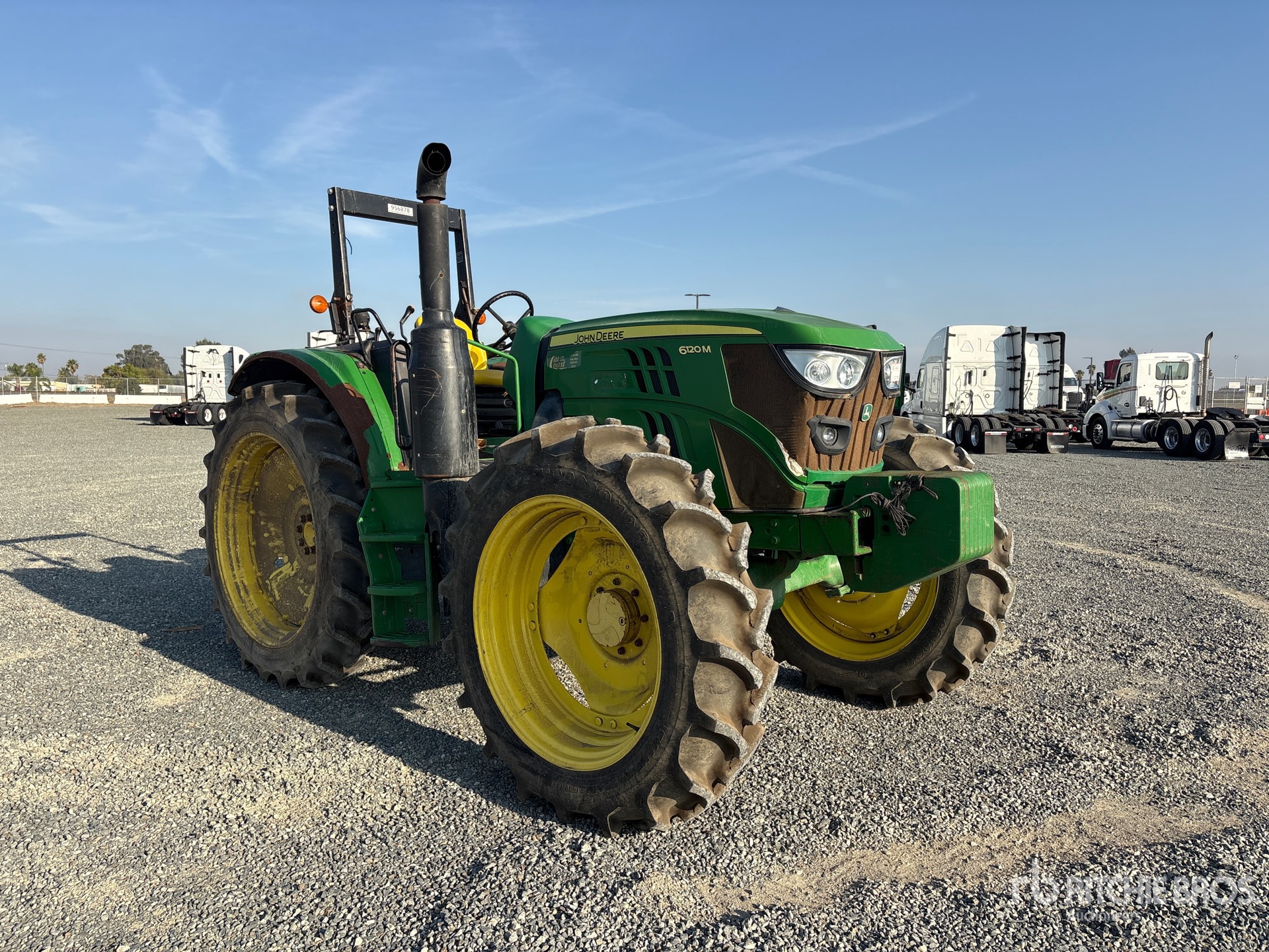 2020 John Deere 6120M