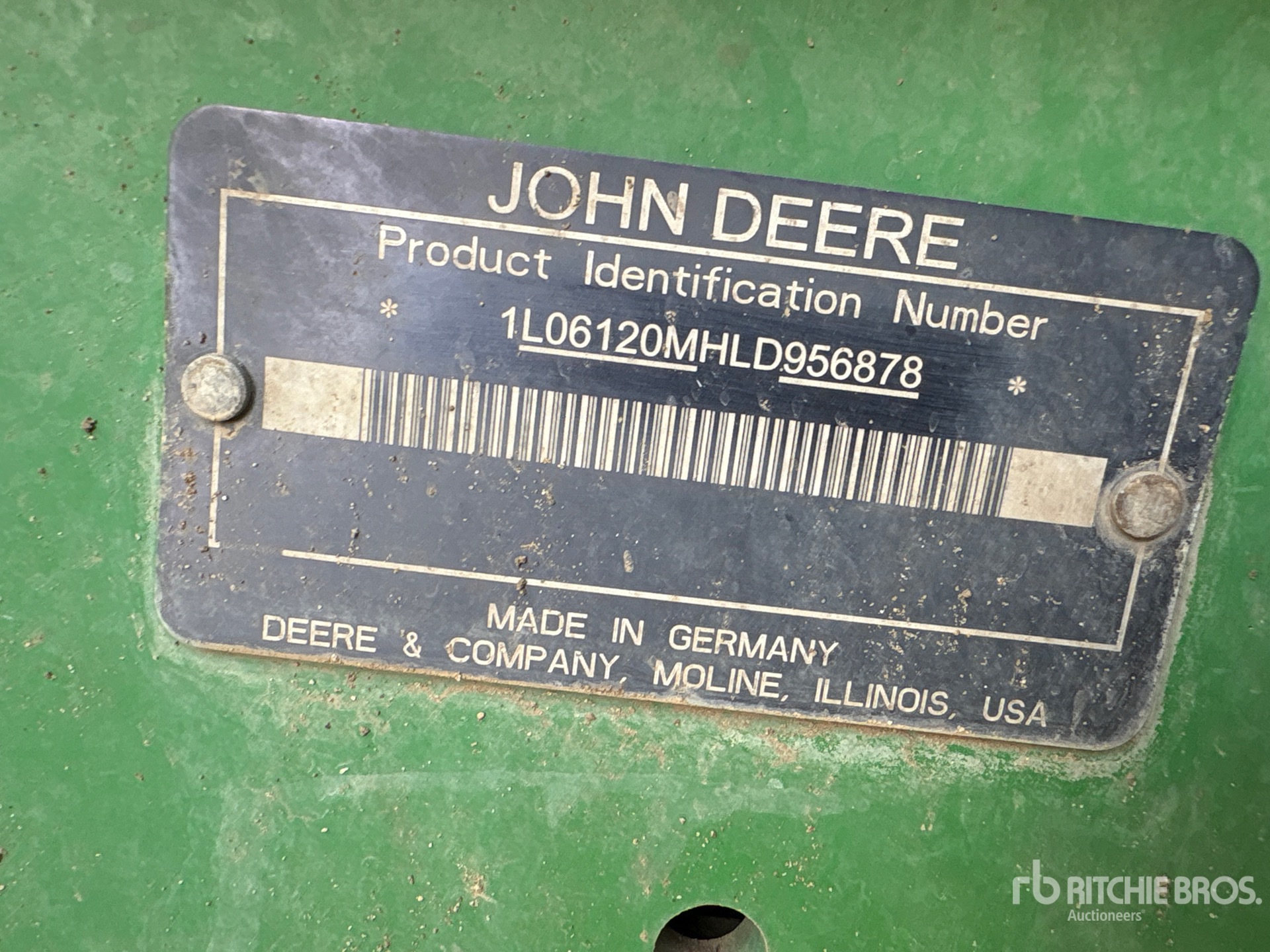 2020 John Deere 6120M