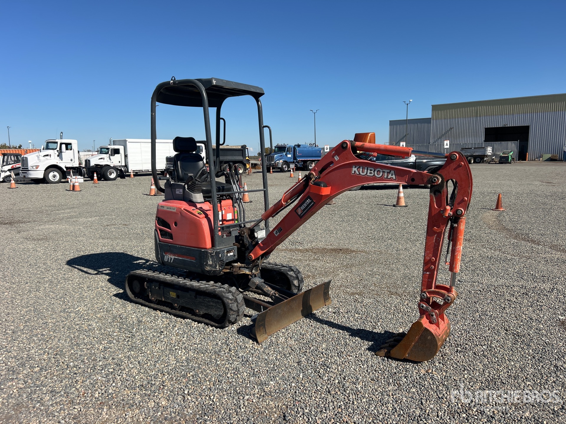 Kubota U17