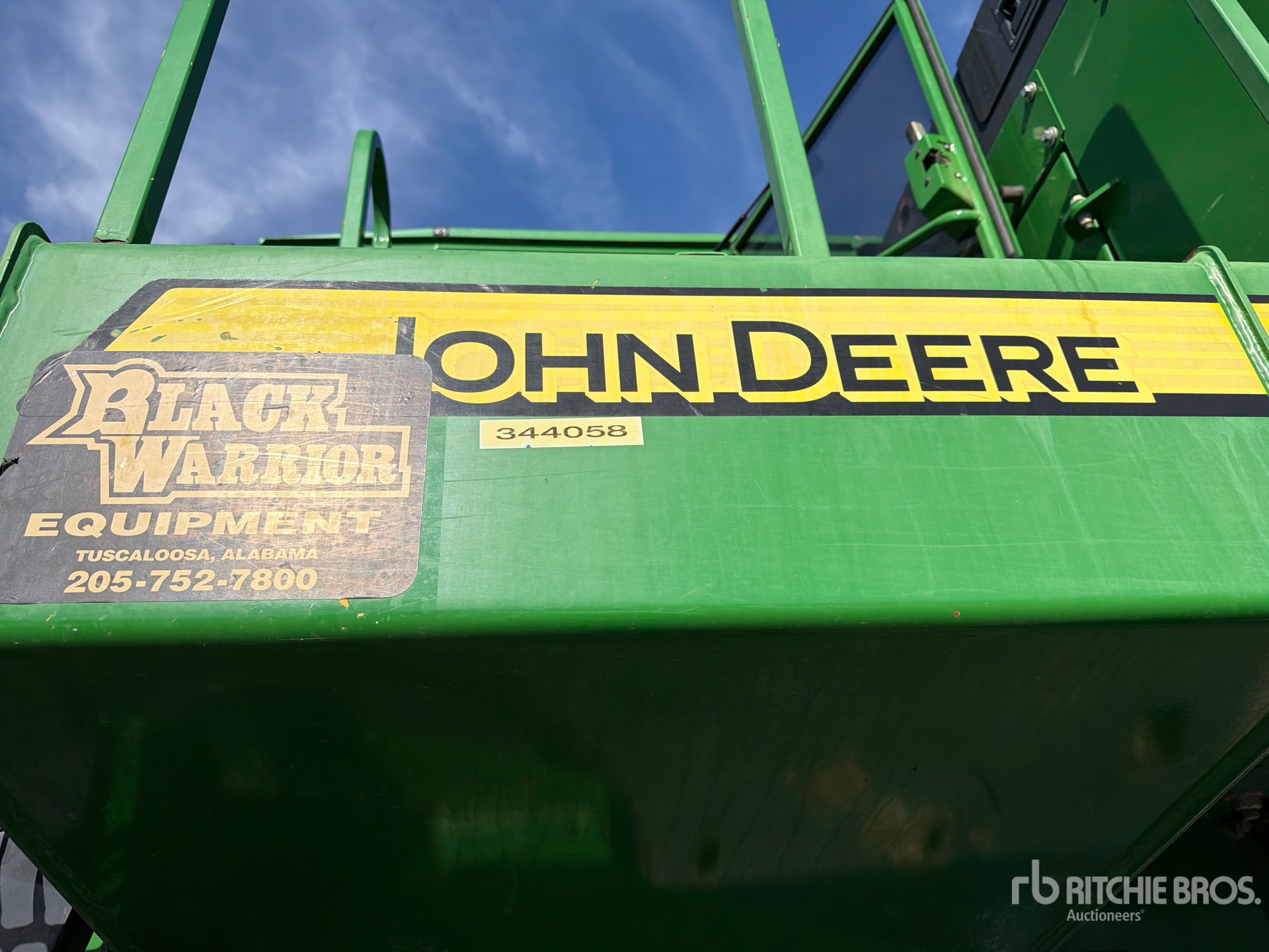 2020 John Deere 437E