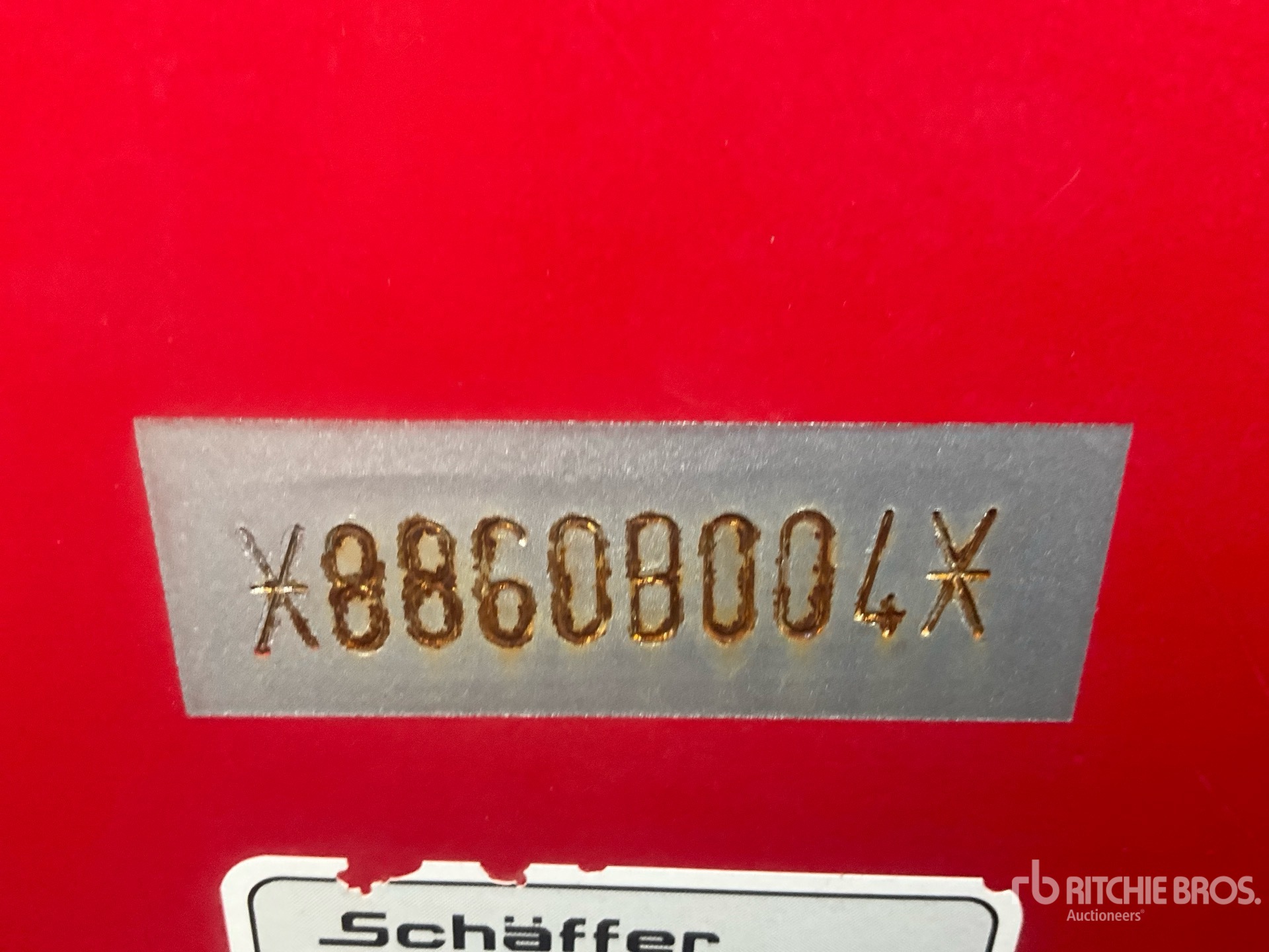 2018 Schaeffer 8600Z