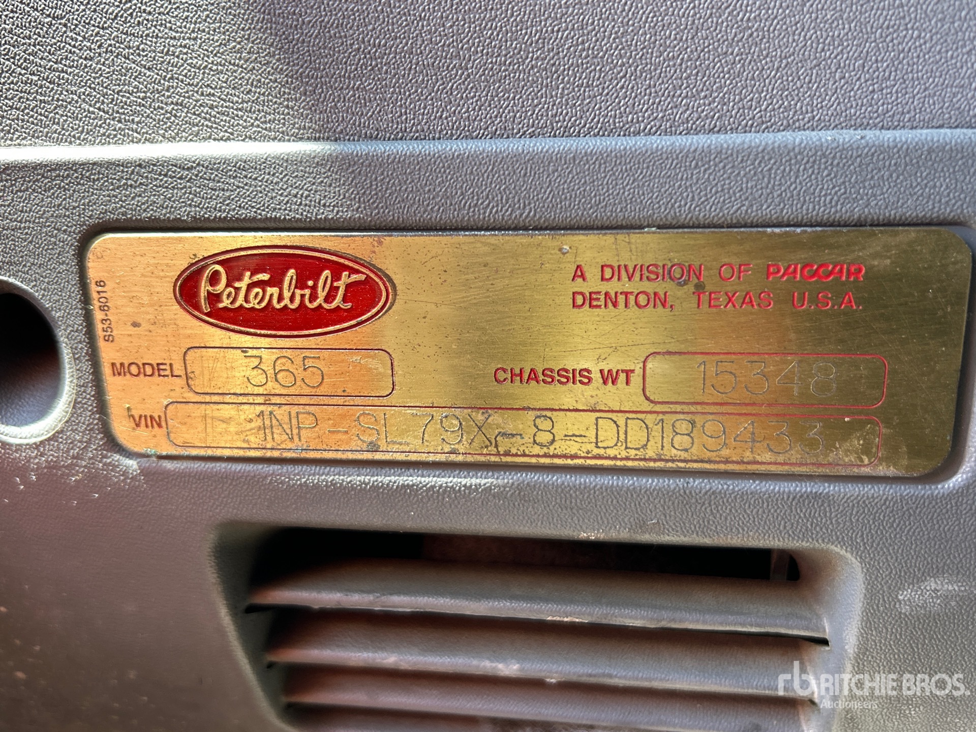 2013 Peterbilt 365