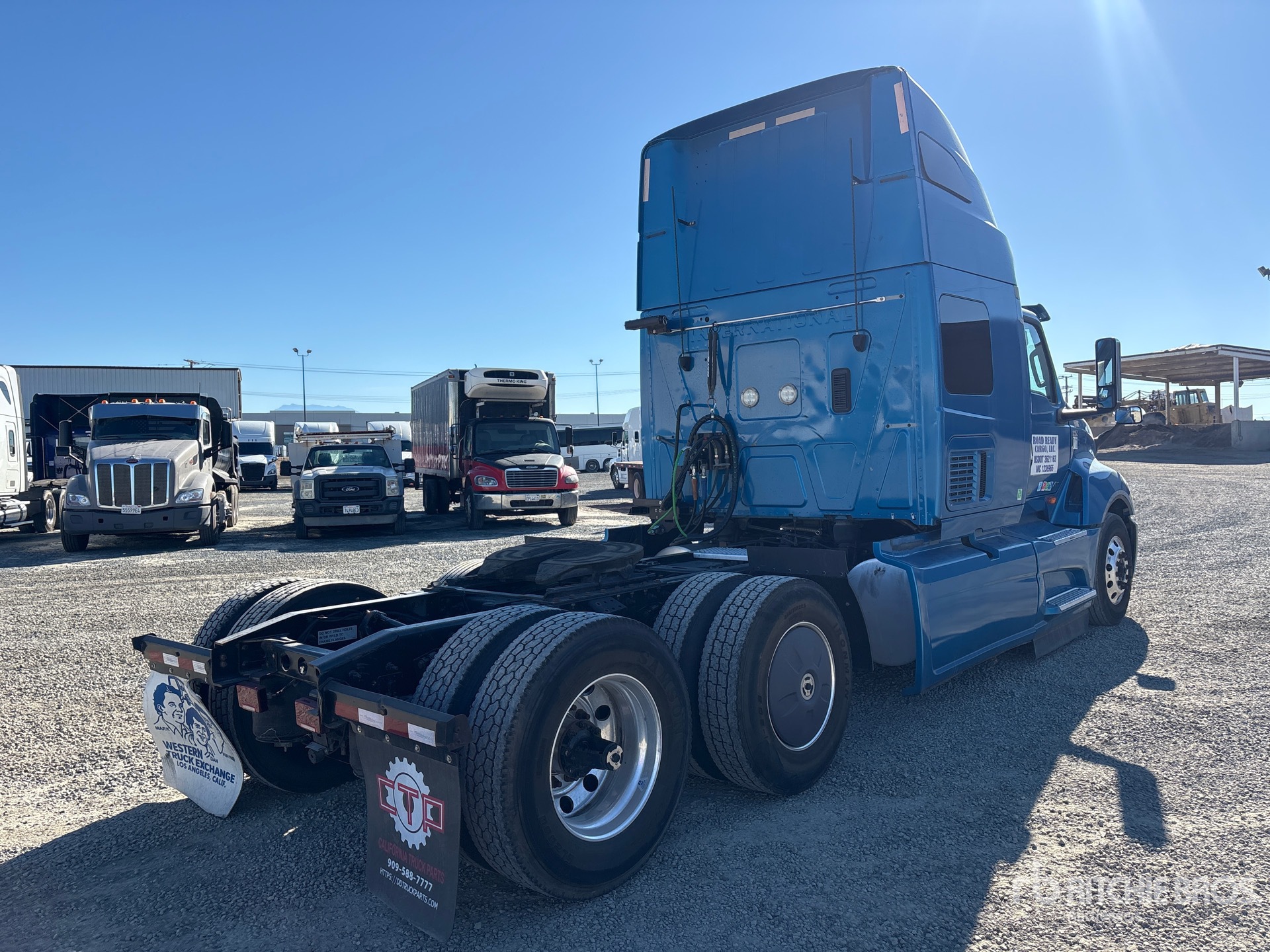 2022 International LT625