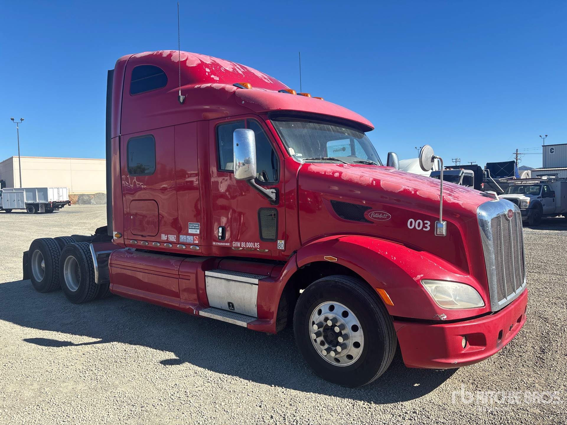 2013 Peterbilt 587