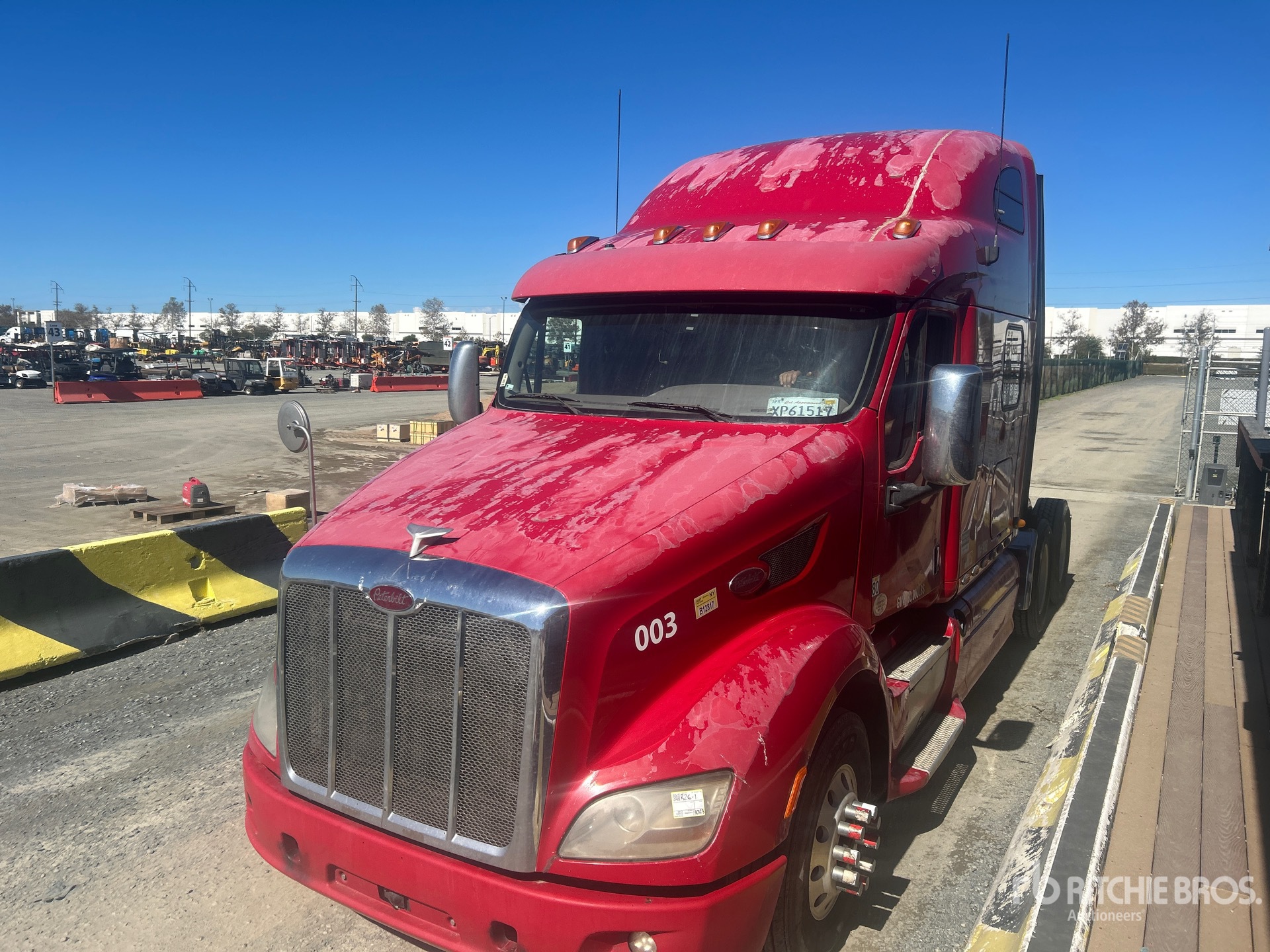 2013 Peterbilt 587