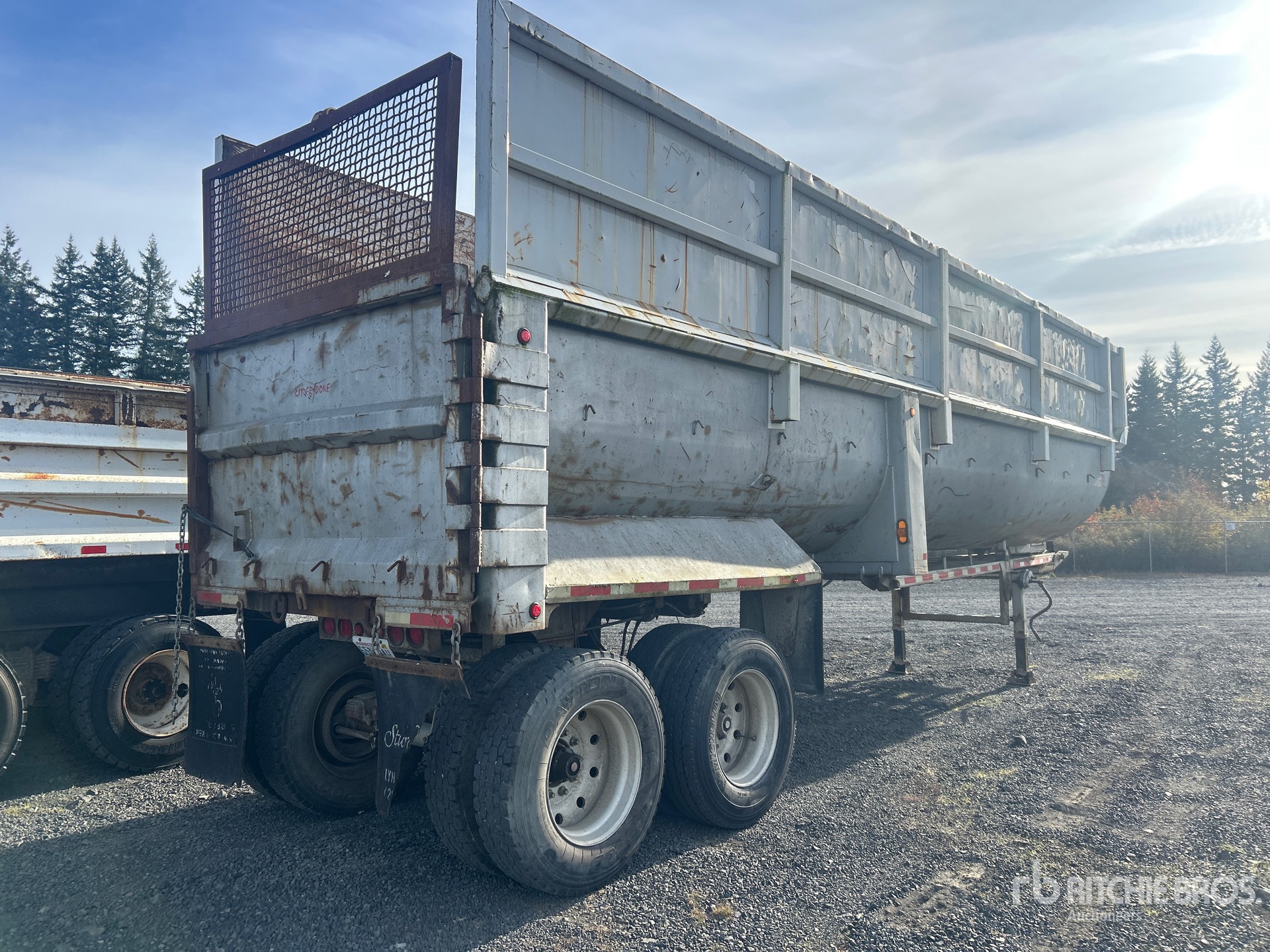 1990 Western 36 FT T/A